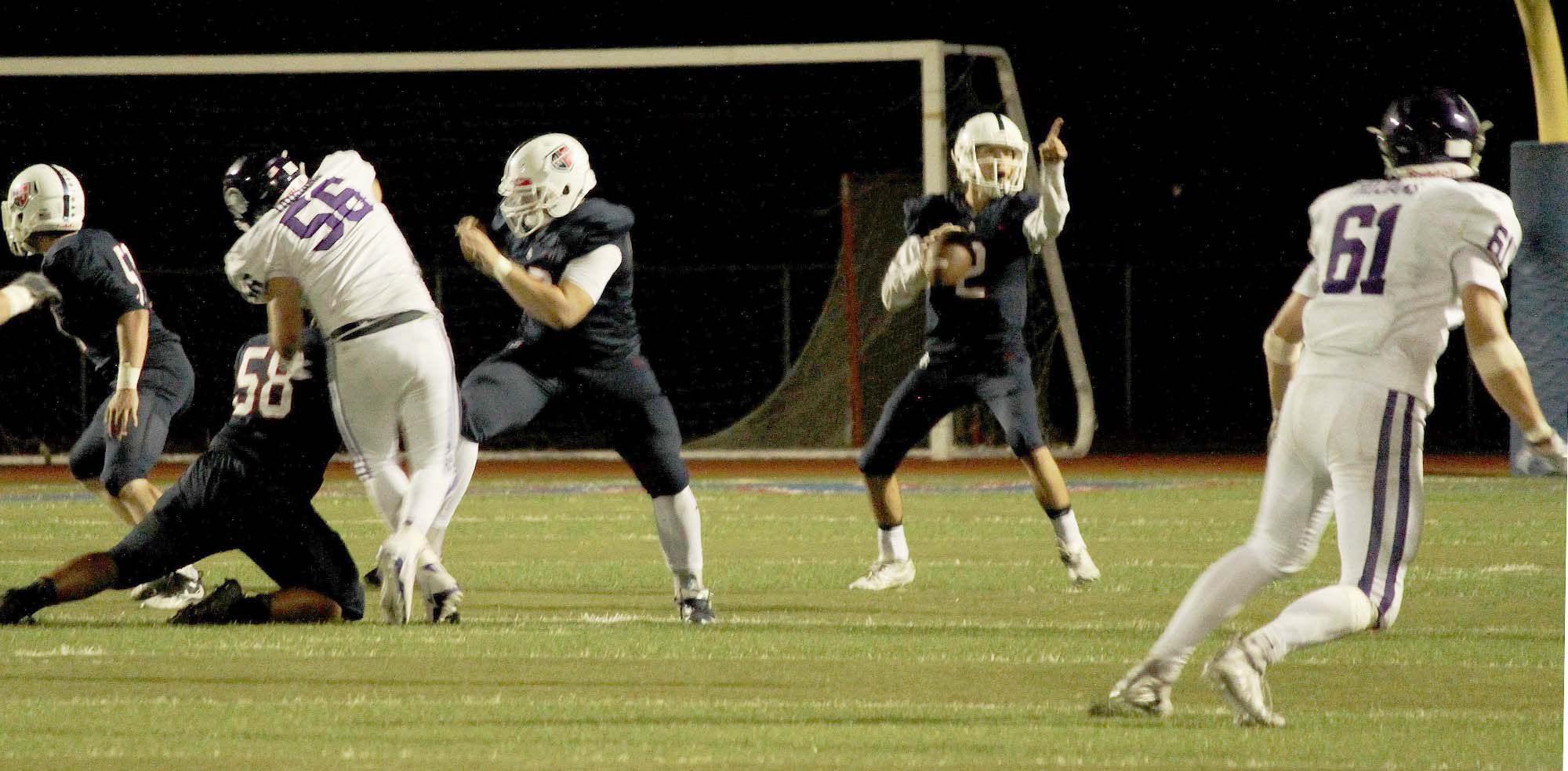 Justin-Siena football